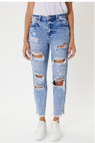 Distressed Boyfriend Jeans